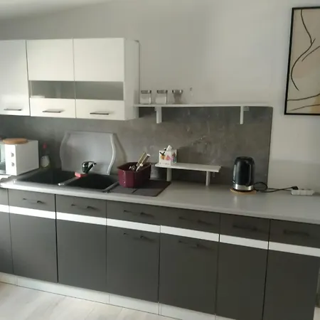 Wolska 80m2 - 7 People, 3 아파트 *